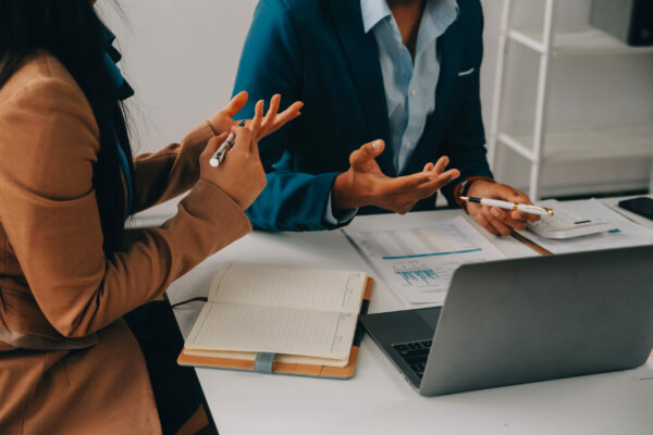 Rechtsanwalt Moritz Strate: Analyse der vier größten Datenrechtsskandale des letzten Jahrzehnts